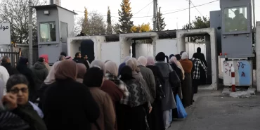 İsrail kontrol noktaları "doğumhaneye" dönüştü: Batı Şeria’da insanlık dramı