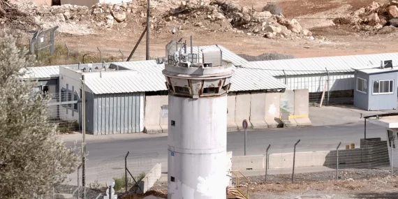 İsrail zindanlarında vahşet: Çocuk tutuklu komada, amputasyon riski var
