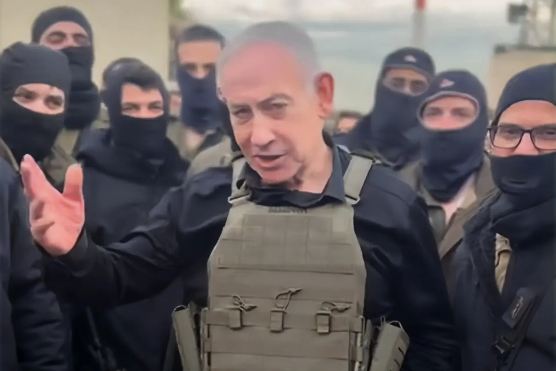 Netanyahu'nun 4 cepheli stratejisi: Güvenlik mi, seçim hesabı mı?
