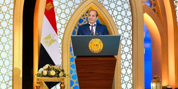 Sisi'den dış tehdit mesajı: Ordumuz her an göreve hazır
