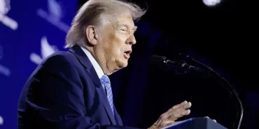 Trump'tan İran'a "ekonomik deprem": Tahran geri adım atmıyor