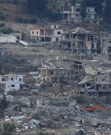 Güney Lübnan'da gece boyu bombardıman: İsrail evleri havaya uçurdu