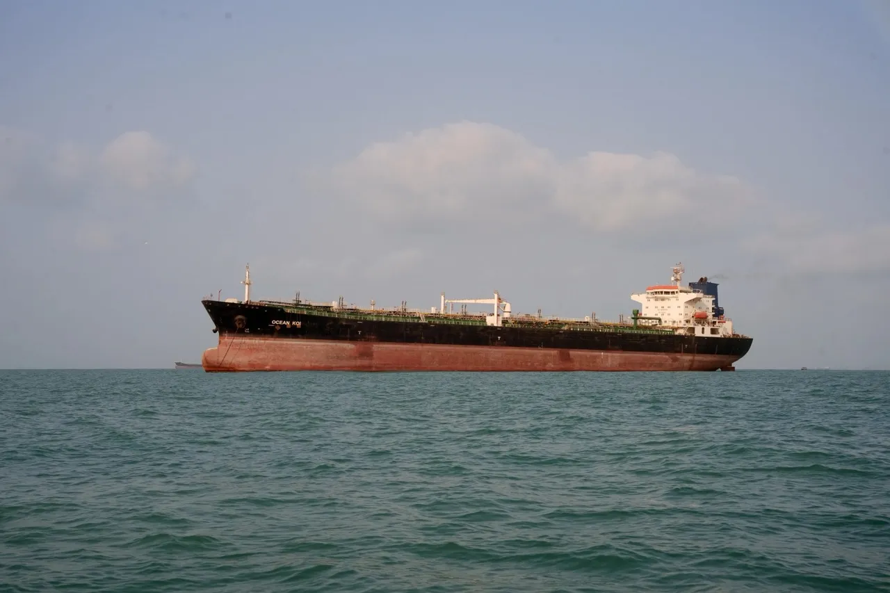 hurmuzde-tanker-savasi-kizisti-petrol-6-haftanin-zirvesinde