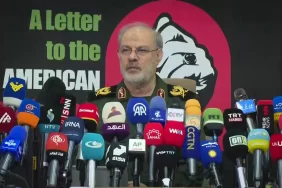 İran Devrim Muhafızları'ndan ABD halkına mektup: Yeni silahlar hazır