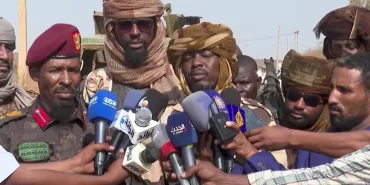 Sudan'da dengeler değişti: Kritik kent düştü, firar başladı!