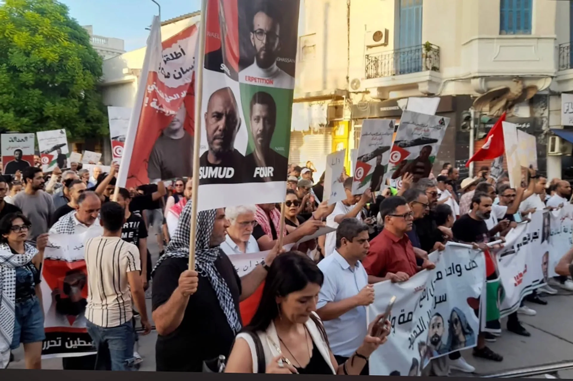 Tunus'ta Gazze eylemine polis baskını: Çok sayıda gözaltı!