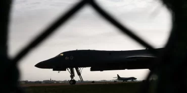ABD Fairford'dan çekildi: Bombardıman uçaklarının küresel üs haritası