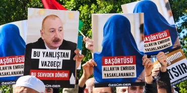 Bakü'deki kıyafet krizi Türkiye'de 28 Şubat yaralarını deşti!