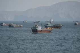 Hürmüz'de tanker patlaması: İran'dan 7 günlük açılış planı