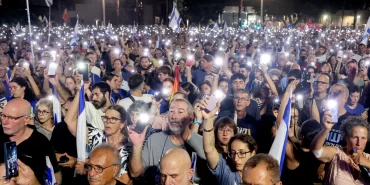İsrail'de sandık öncesi büyük öfke: Netanyahu karşıtları sokakta