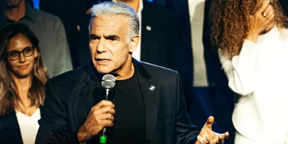 İsrail'de seçim öncesi kriz: Lapid'den Netanyahu'ya sert suçlama