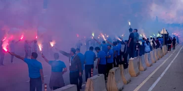 Konya'da duygusal gece: Filistin Milli Takımı'na meşaleli karşılama