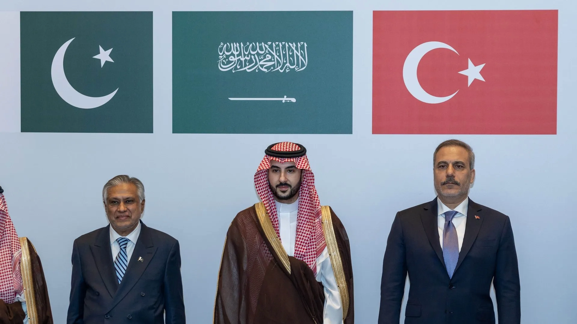 Mekke İttifakı sahada yürürlüğe girdi: Bölgede dengeler değişiyor