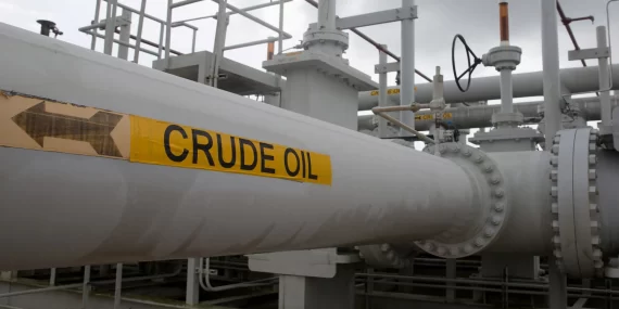 Piyasalarda ABD alarmı: Petrol 100 doları aştı, altın geriledi