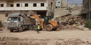 Suriye'de enkaz temizliği: 3,5 milyon metreküp moloz kalktı