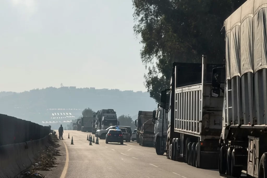 Suriye'de petrol sızıntısı: Uluslararası otoyol ulaşıma kapatıldı!