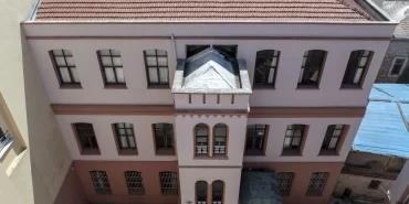 Tarihin kalbinde eğitim: Galata'nın 200 yıllık yaşayan mirası