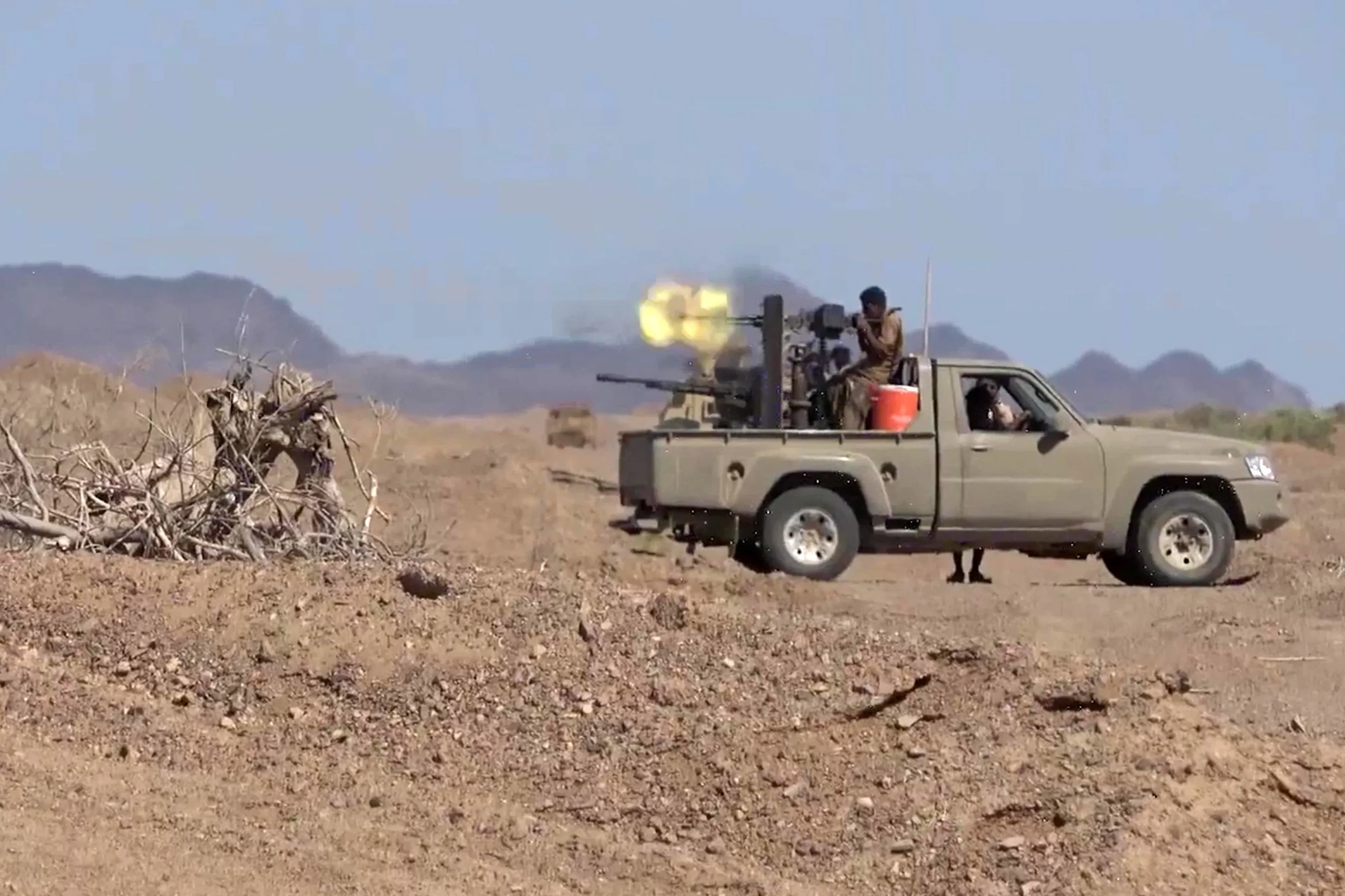 Yemen'de topyekun savaş alarmı: BM ve Riyad'dan acil uyarı!